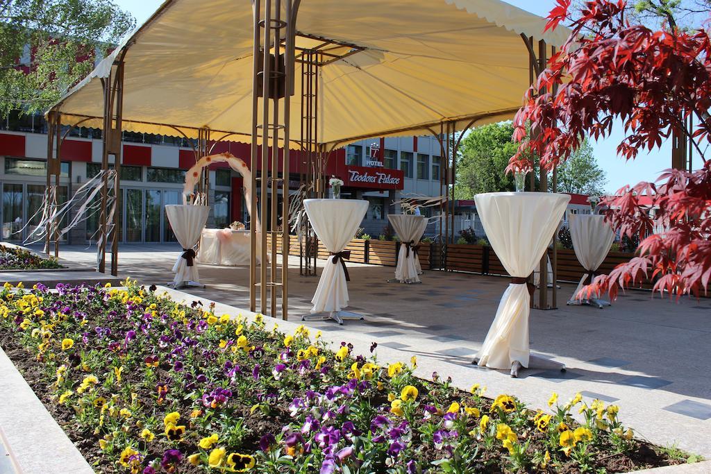Teodora Palace Hotel Ruse Extérieur photo